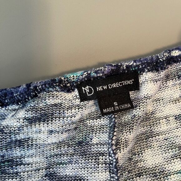 Blue floral off shoulder Pom Pom blouse - Picture 6 of 6